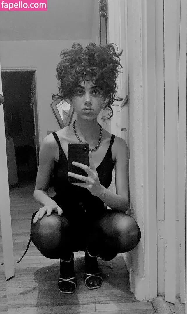 BimboUbermensch Onlyfans Photo Gallery 