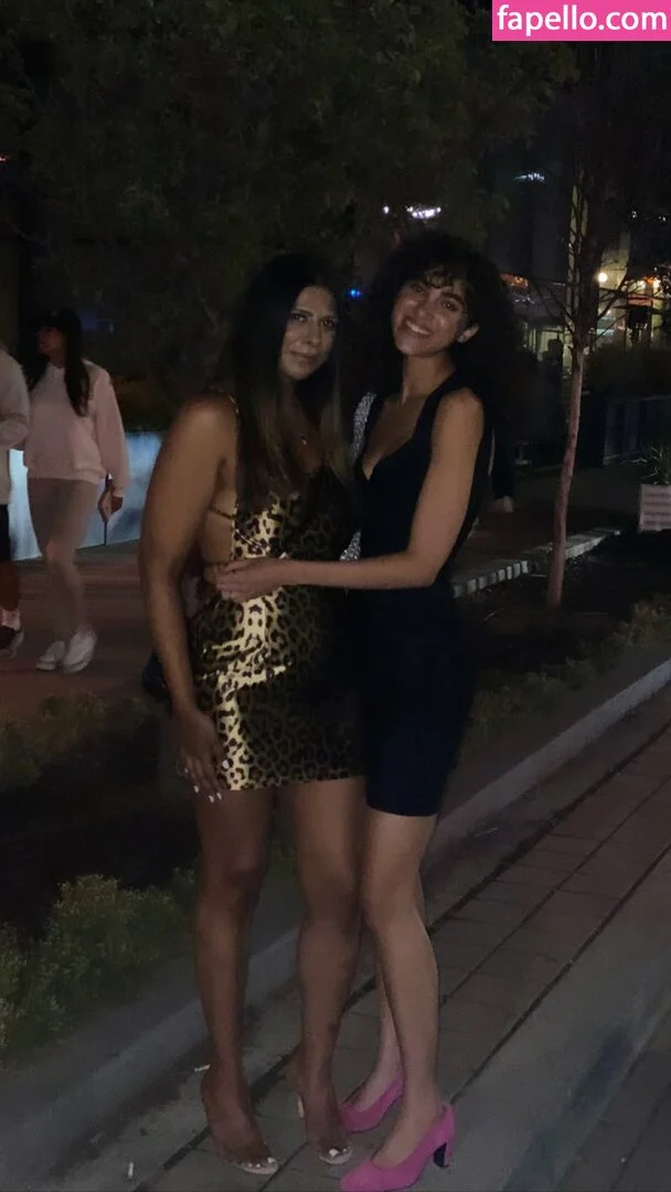 BimboUbermensch Onlyfans Photo Gallery 