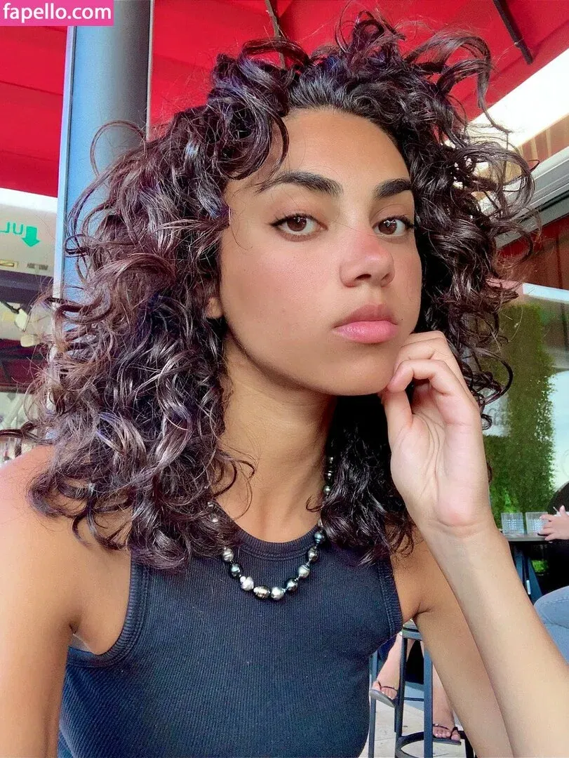 BimboUbermensch Onlyfans Photo Gallery 