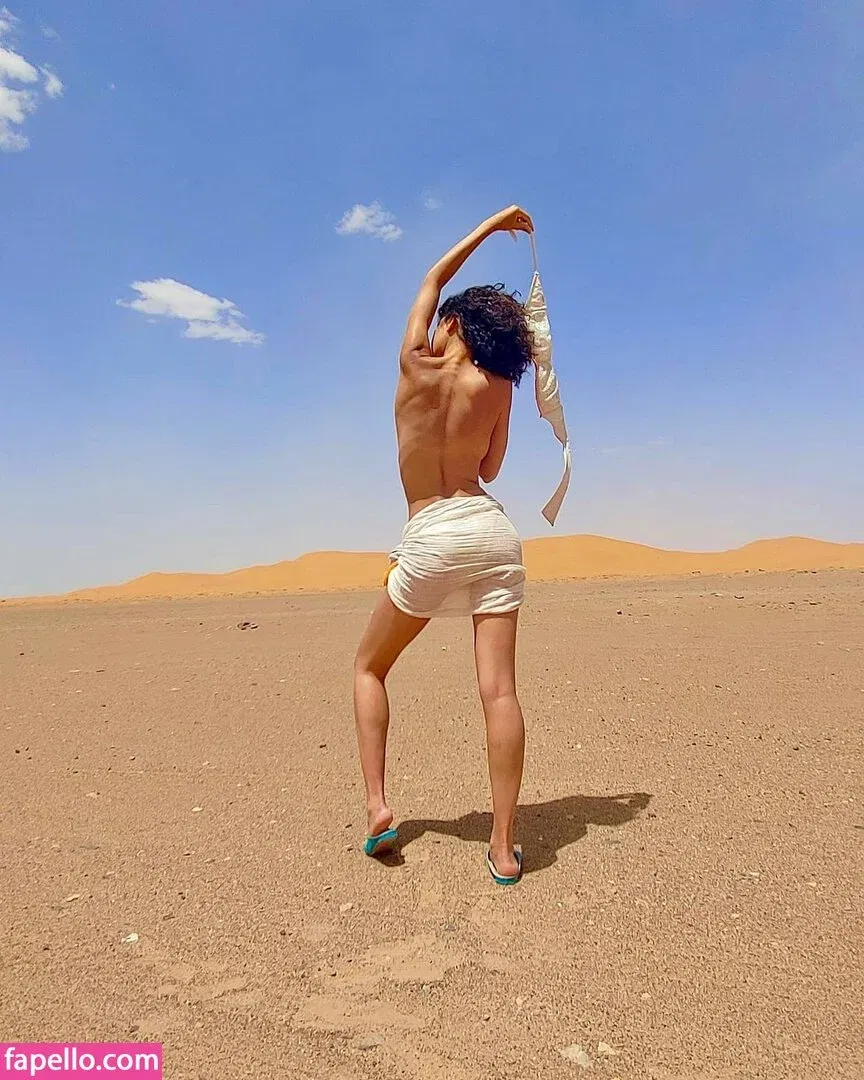 BimboUbermensch Onlyfans Photo Gallery 