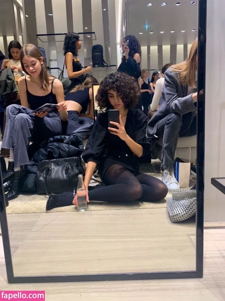 BimboUbermensch Onlyfans Photo Gallery 