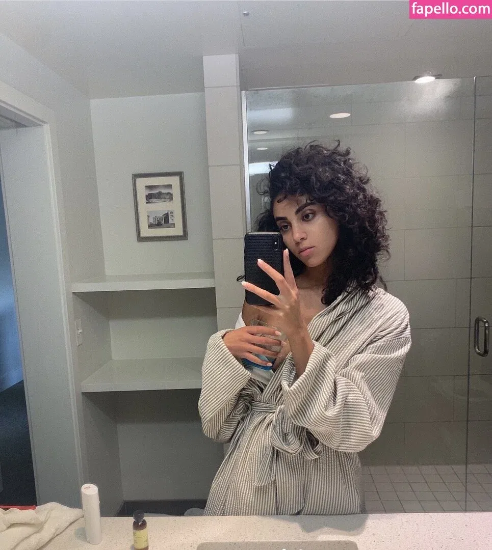 BimboUbermensch Onlyfans Photo Gallery 