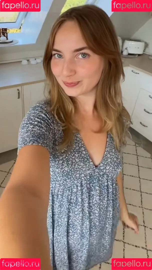 Christinexxe Onlyfans Photo Gallery 