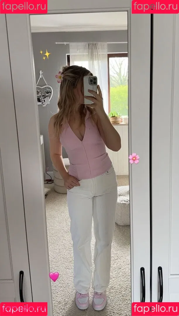 Christinexxe Onlyfans Photo Gallery 
