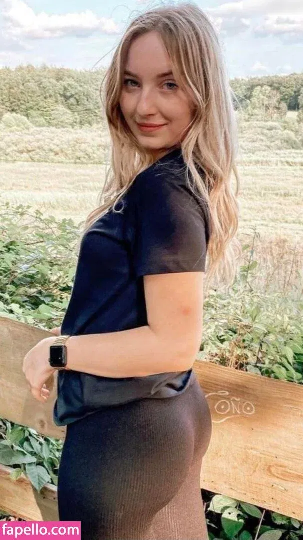 Christinexxe Onlyfans Photo Gallery 