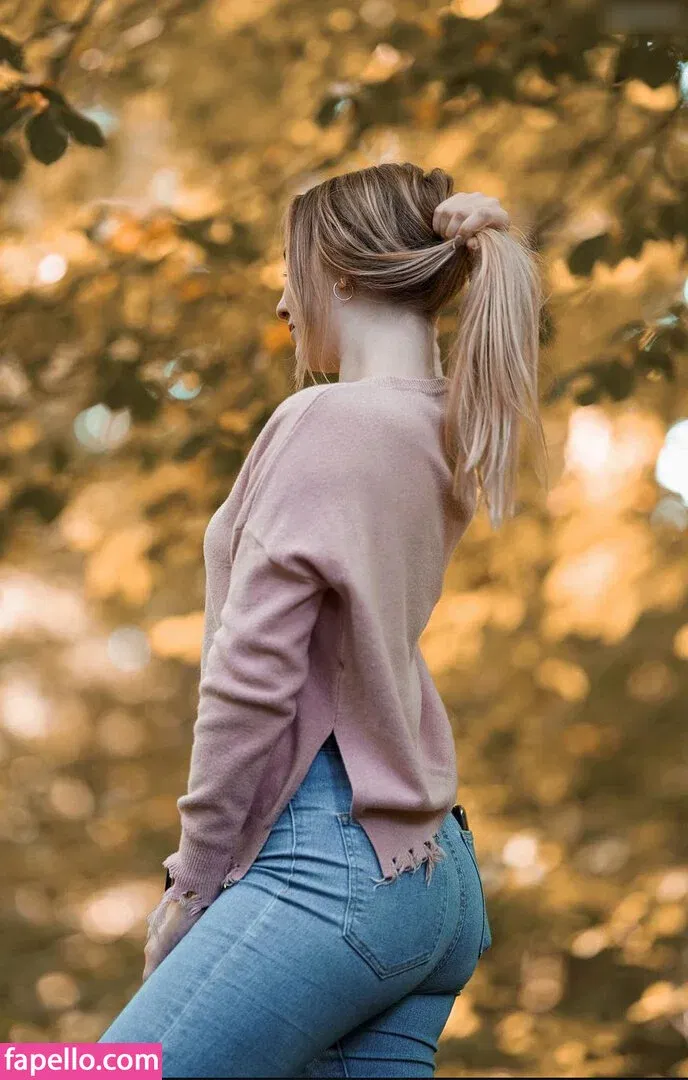 Christinexxe Onlyfans Photo Gallery 