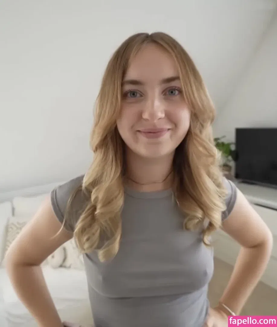 Christinexxe Onlyfans Photo Gallery 