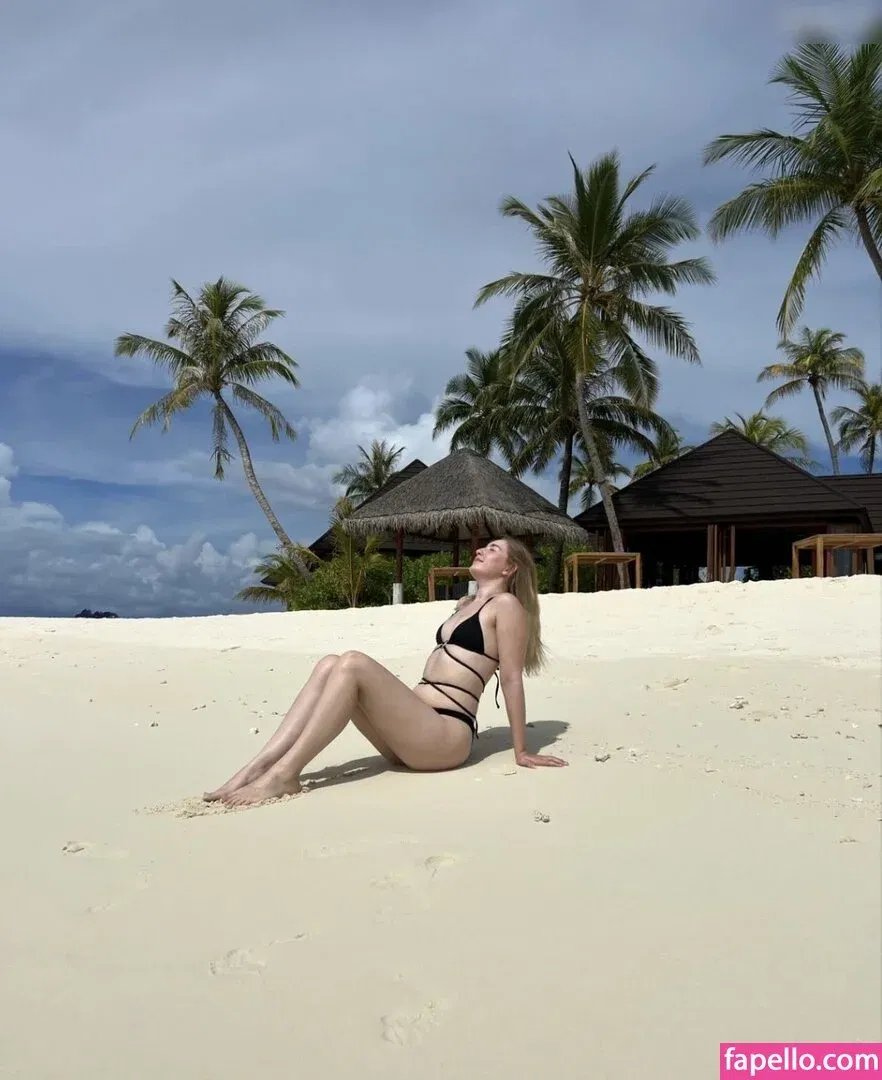 Christinexxe Onlyfans Photo Gallery 