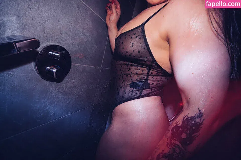 Inesse Jaunpaule Onlyfans Photo Gallery 