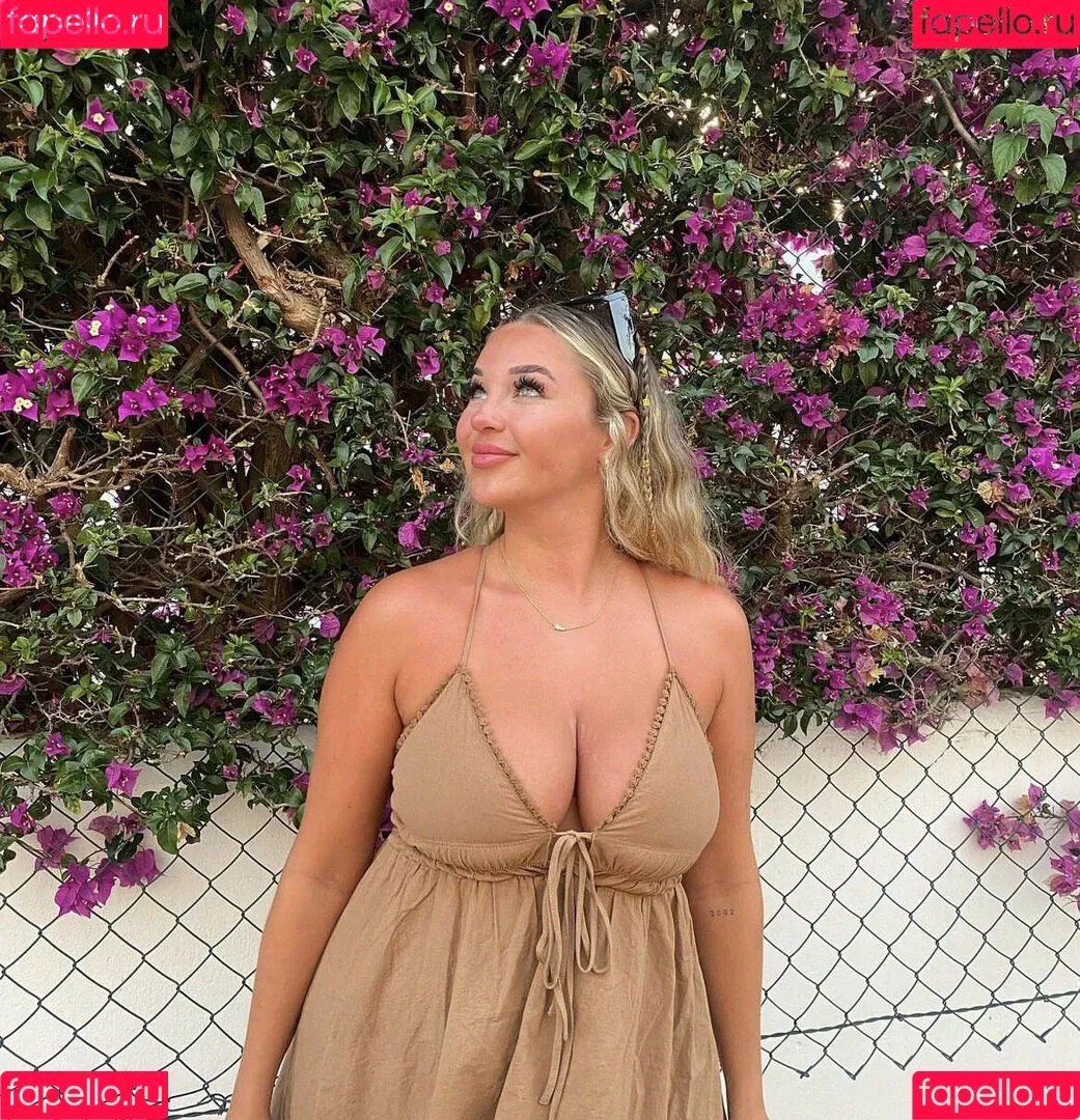 Tasha Moore Onlyfans Photo Gallery 