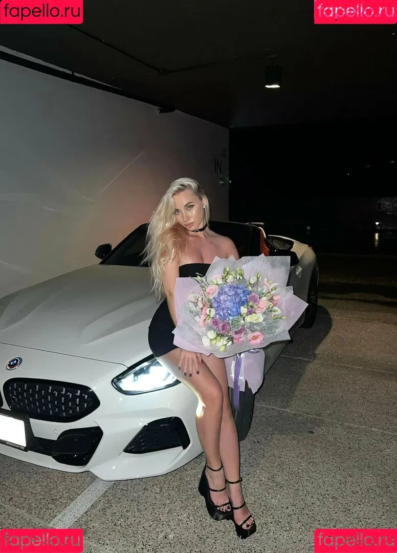 lolaa_fansvip Onlyfans Photo Gallery 