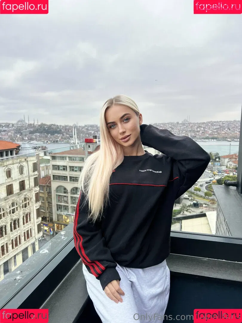 lolaa_fansvip Onlyfans Photo Gallery 