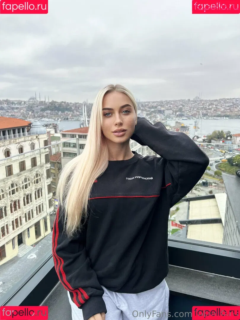 lolaa_fansvip Onlyfans Photo Gallery 
