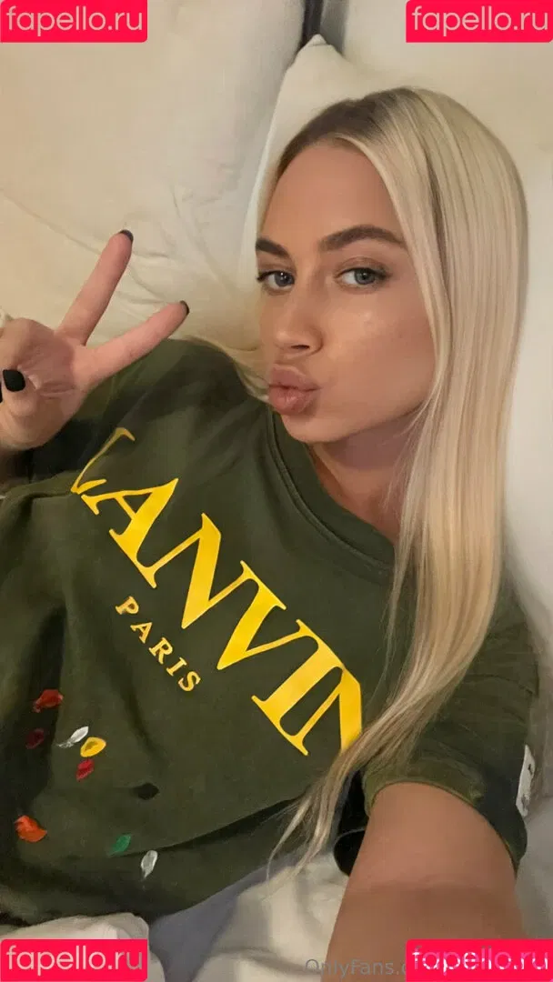 lolaa_fansvip Onlyfans Photo Gallery 