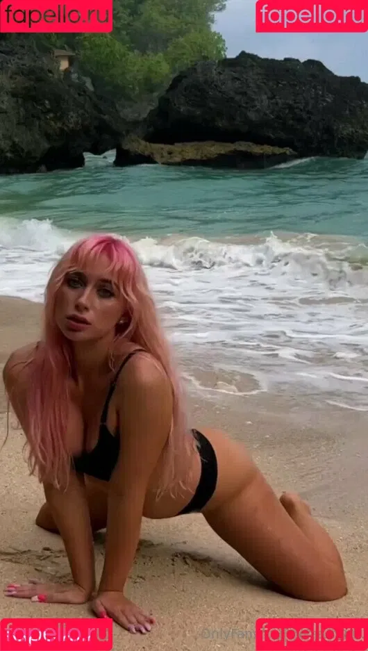 lolaa_fansvip Onlyfans Photo Gallery 