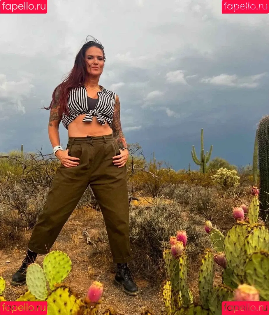 Lita Onlyfans Photo Gallery 