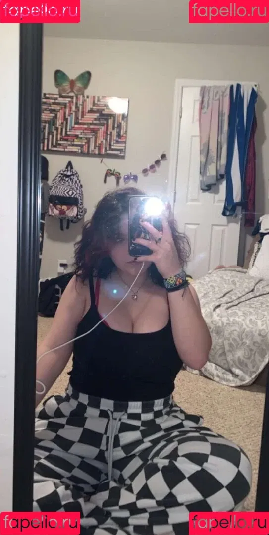 Thick Snapchat Slut Onlyfans Photo Gallery 