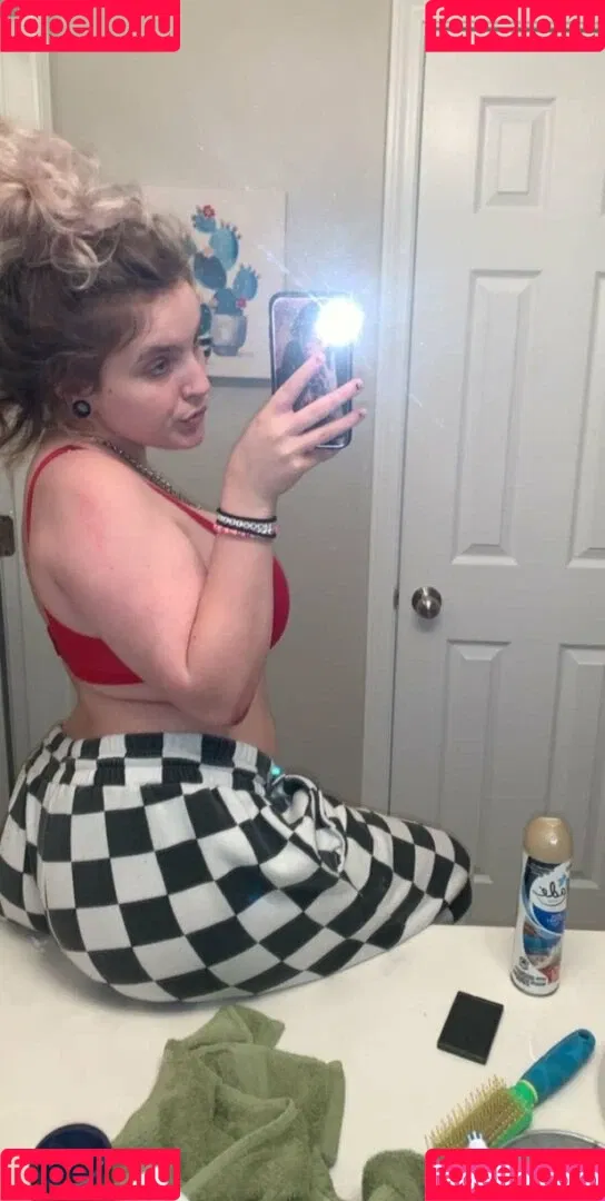 Thick Snapchat Slut Onlyfans Photo Gallery 