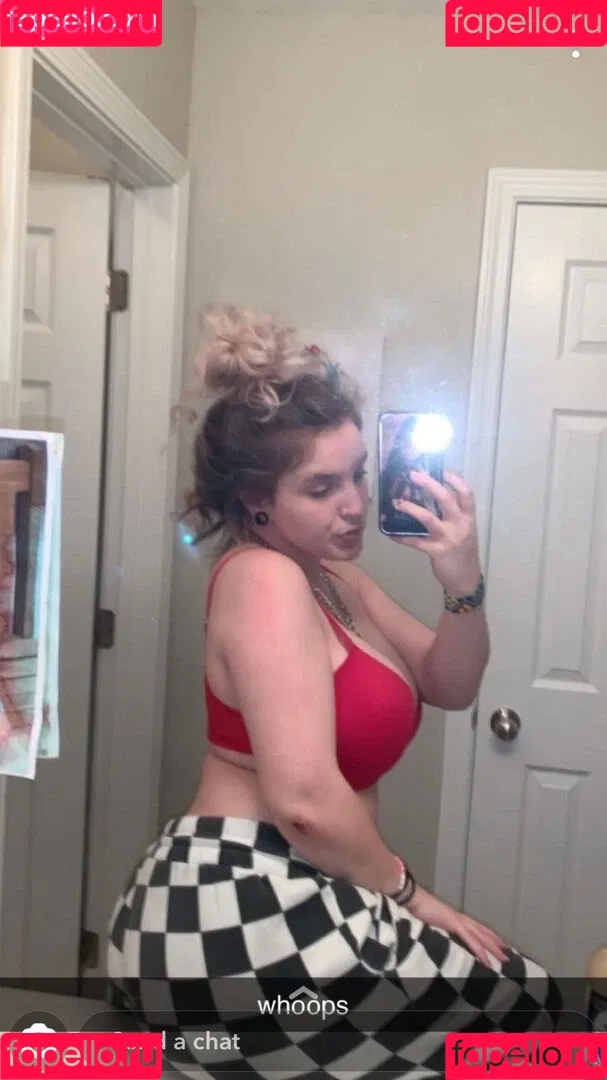 Thick Snapchat Slut Onlyfans Photo Gallery 