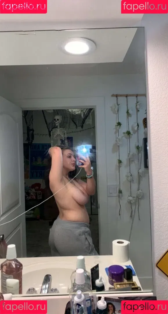 Thick Snapchat Slut Onlyfans Photo Gallery 