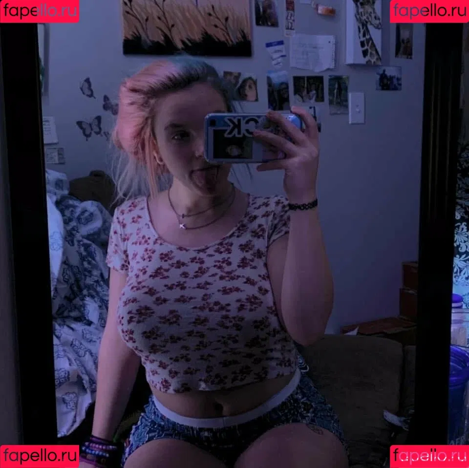 Thick Snapchat Slut Onlyfans Photo Gallery 