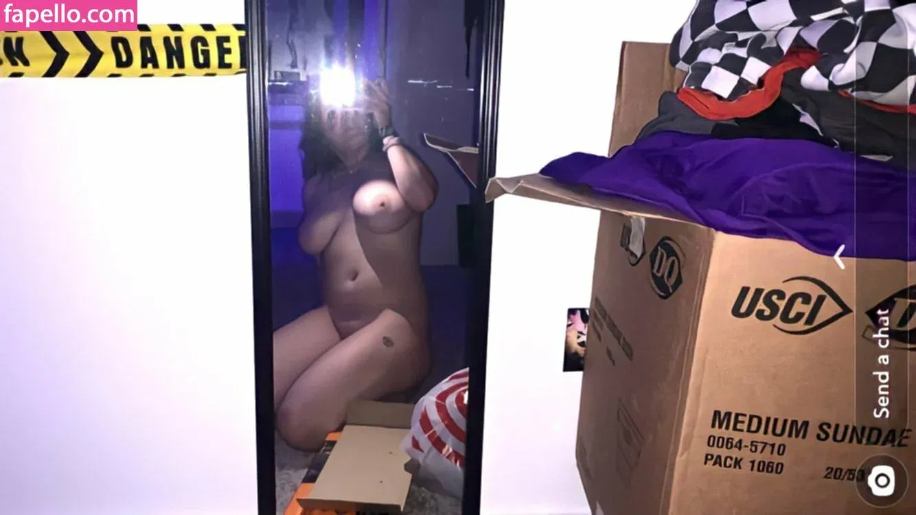 Thick Snapchat Slut Onlyfans Photo Gallery 