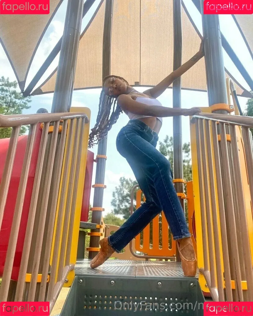 niaaliyah Onlyfans Photo Gallery 