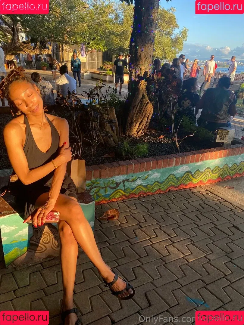 niaaliyah Onlyfans Photo Gallery 