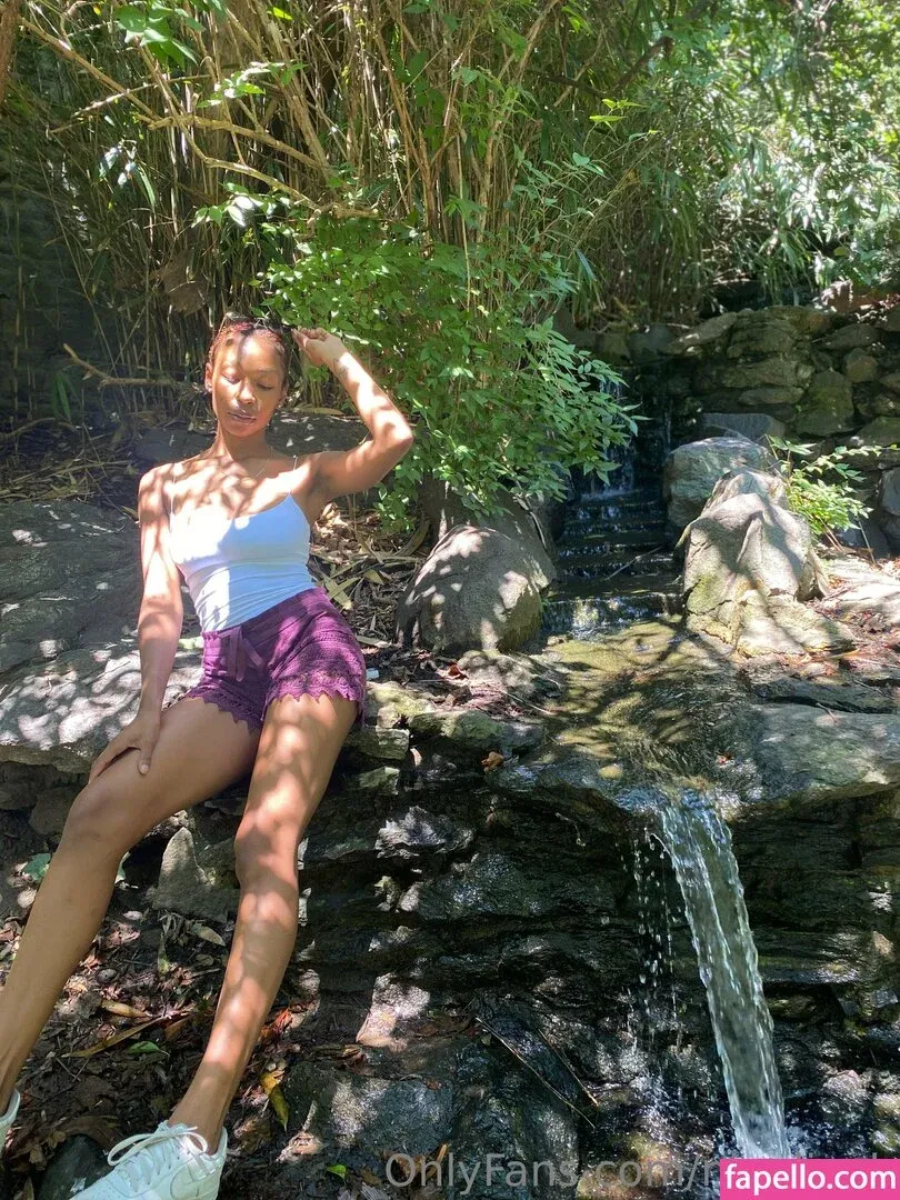 niaaliyah Onlyfans Photo Gallery 