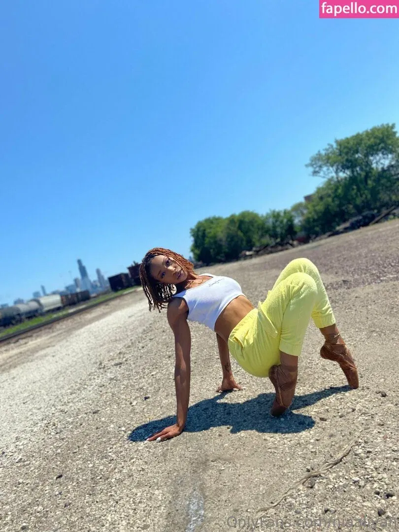 niaaliyah Onlyfans Photo Gallery 