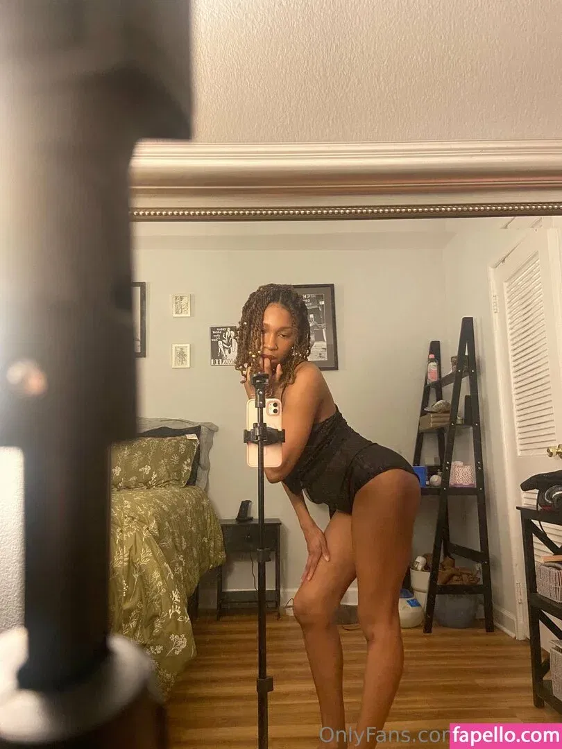 niaaliyah Onlyfans Photo Gallery 