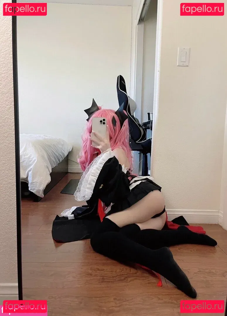 Strwbrryspit Onlyfans Photo Gallery 