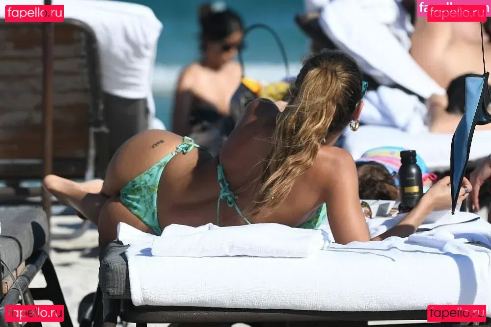 Candela Díaz Onlyfans Photo Gallery 