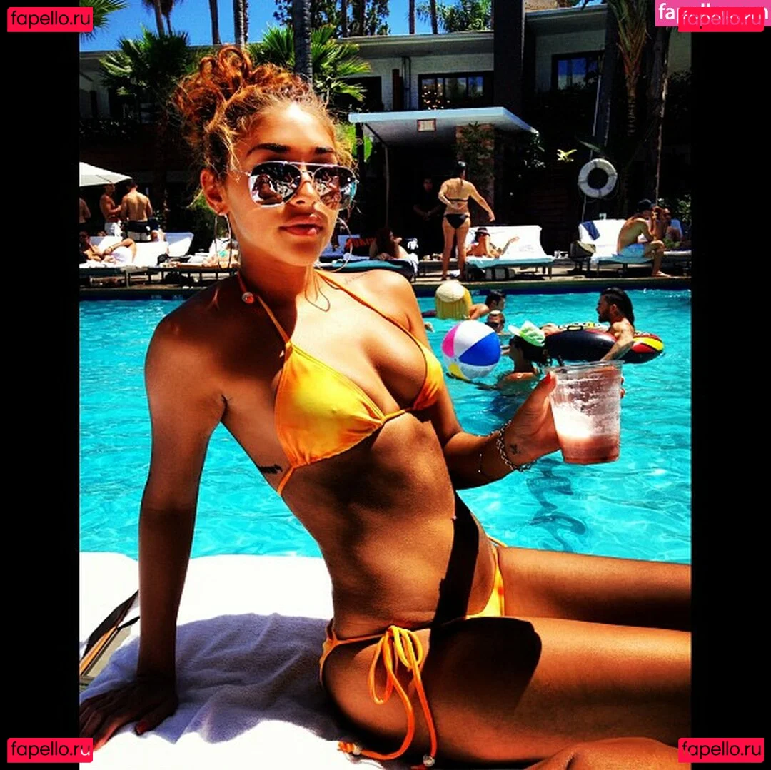 Candela Díaz Onlyfans Photo Gallery 