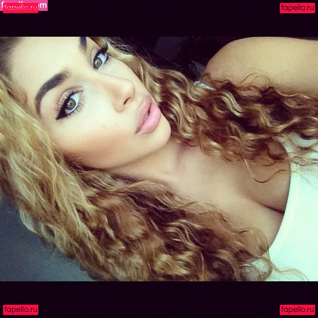 Candela Díaz Onlyfans Photo Gallery 