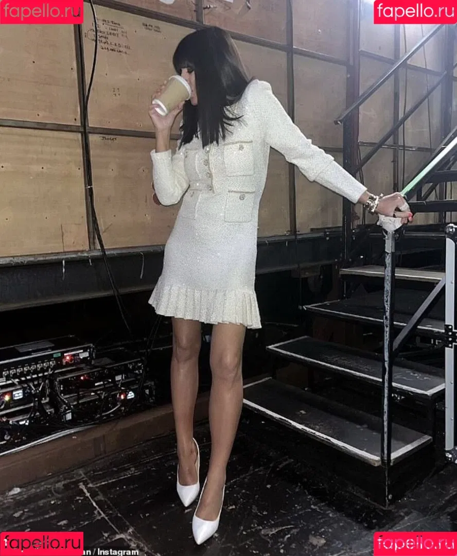 Claudia Winkleman Onlyfans Photo Gallery 