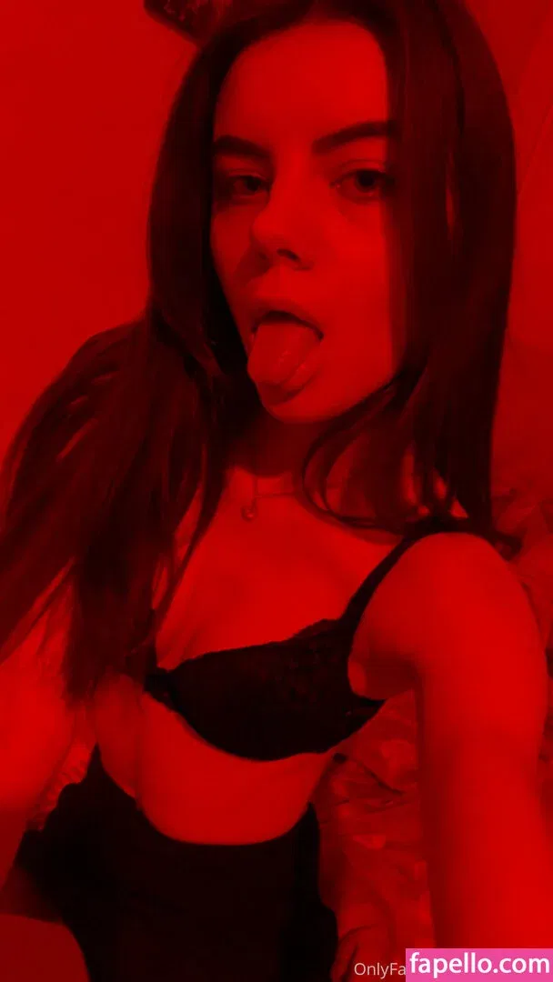 katewank Onlyfans Photo Gallery 