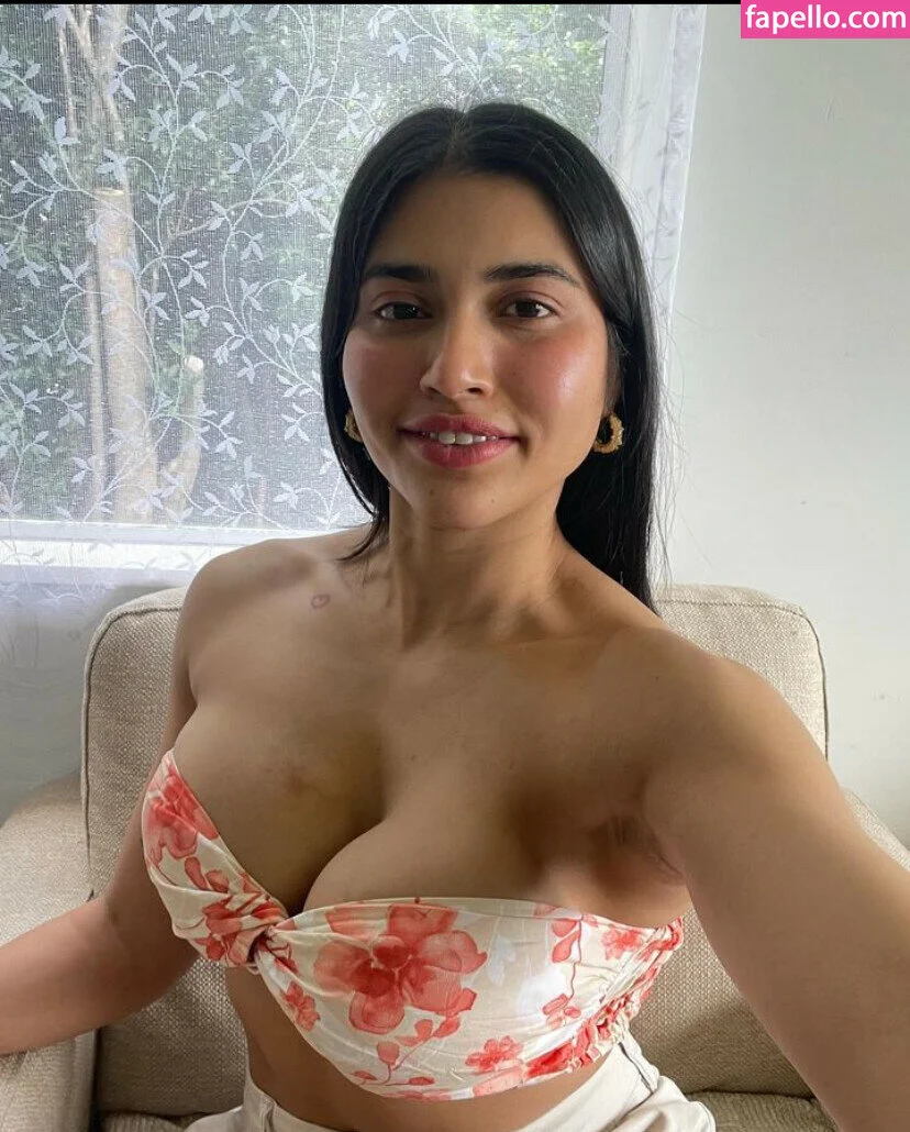 Ravina Patel Onlyfans Photo Gallery 