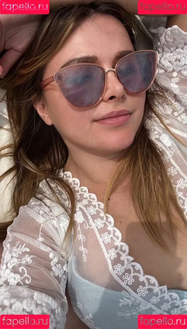 DonaSpock Onlyfans Photo Gallery 