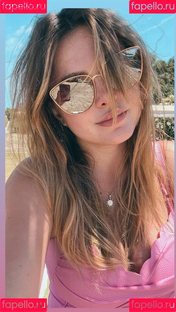 DonaSpock Onlyfans Photo Gallery 