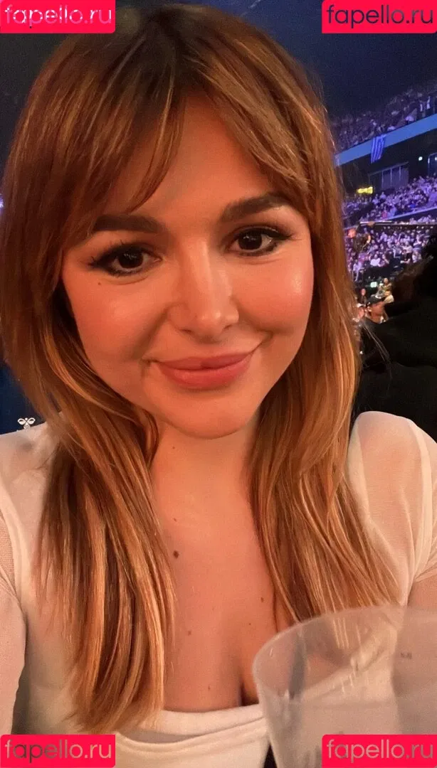 DonaSpock Onlyfans Photo Gallery 