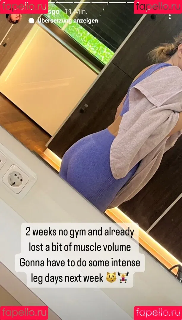 DonaSpock Onlyfans Photo Gallery 