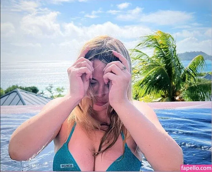 DonaSpock Onlyfans Photo Gallery 