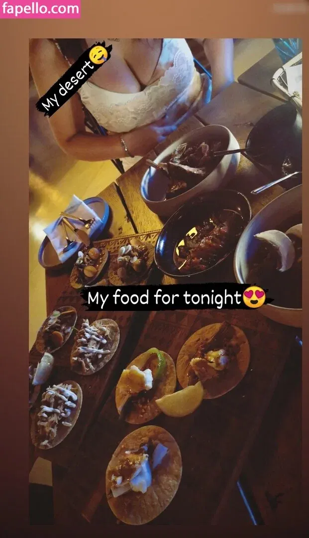 DonaSpock Onlyfans Photo Gallery 