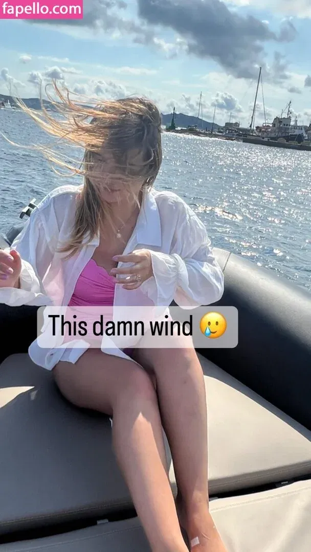 DonaSpock Onlyfans Photo Gallery 