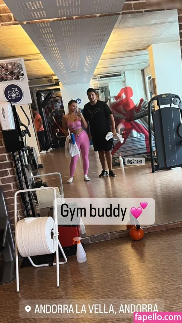 DonaSpock Onlyfans Photo Gallery 