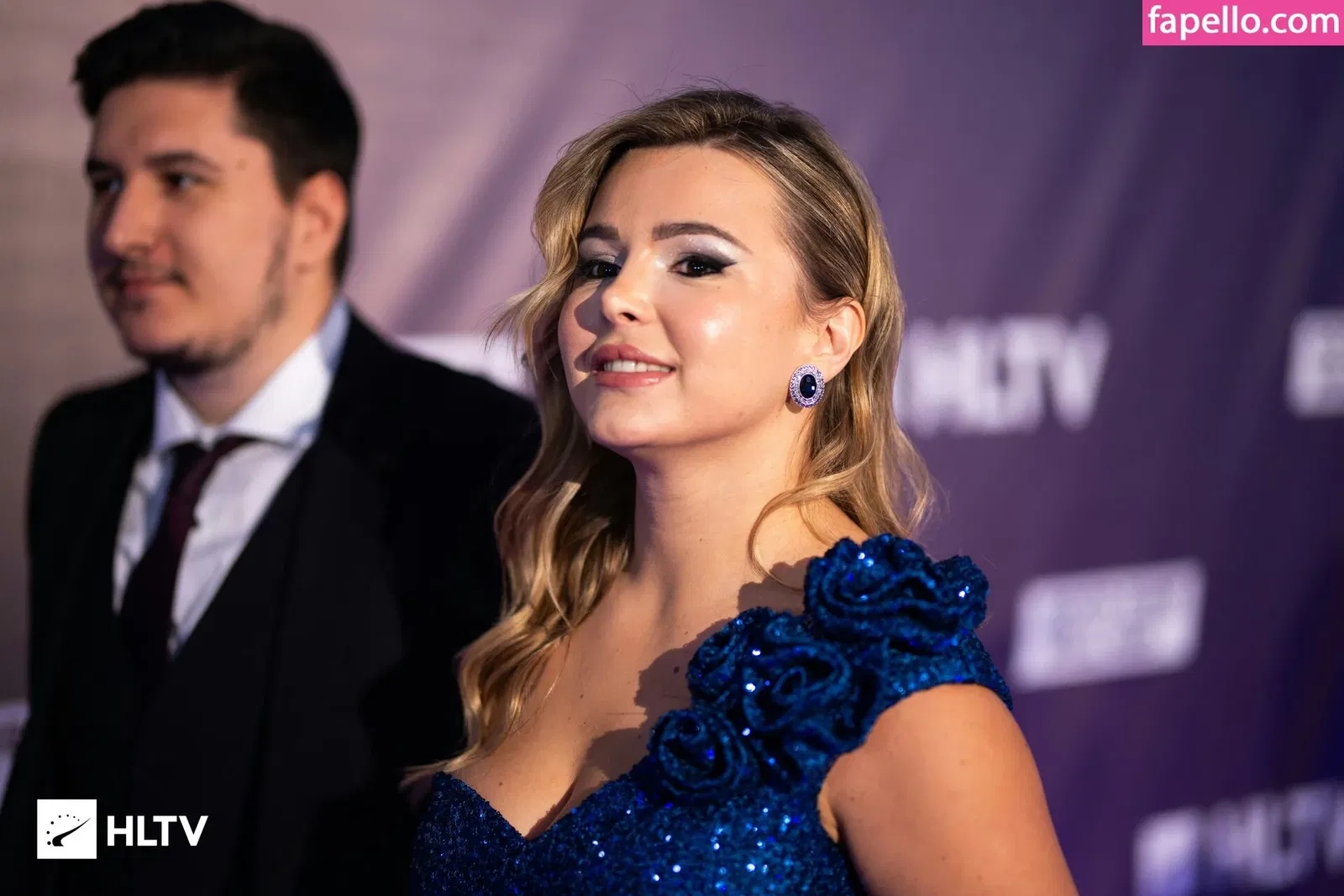 DonaSpock Onlyfans Photo Gallery 