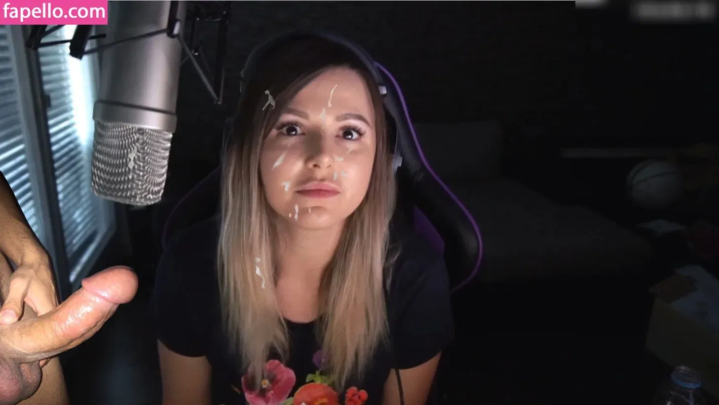 DonaSpock Onlyfans Photo Gallery 