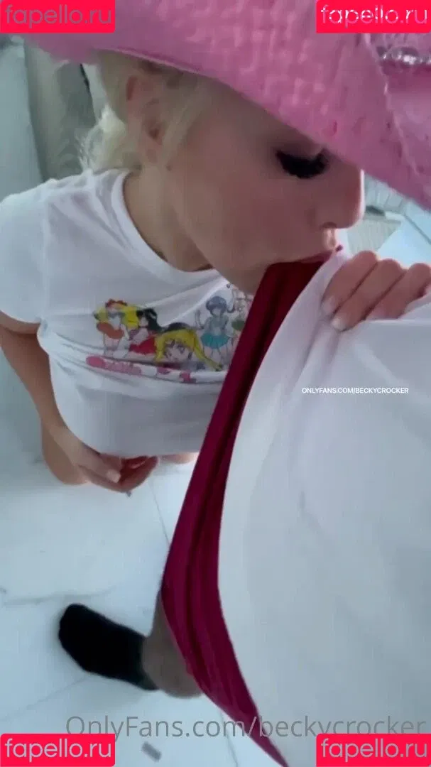 Becky Crocker Onlyfans Photo Gallery 