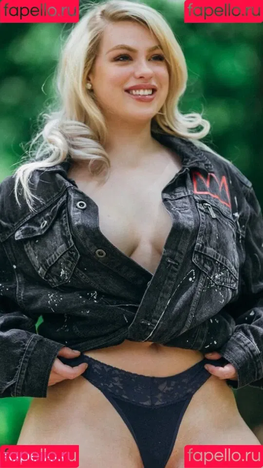 Becky Crocker Onlyfans Photo Gallery 